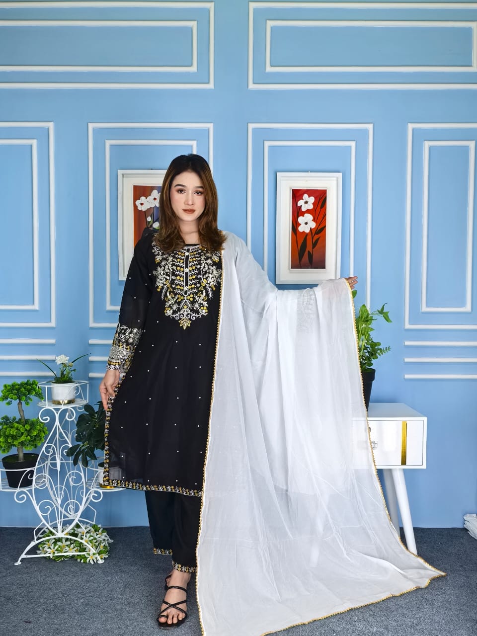 প্রিমিয়াম লাক্সারি জর্জেট ড্রেস