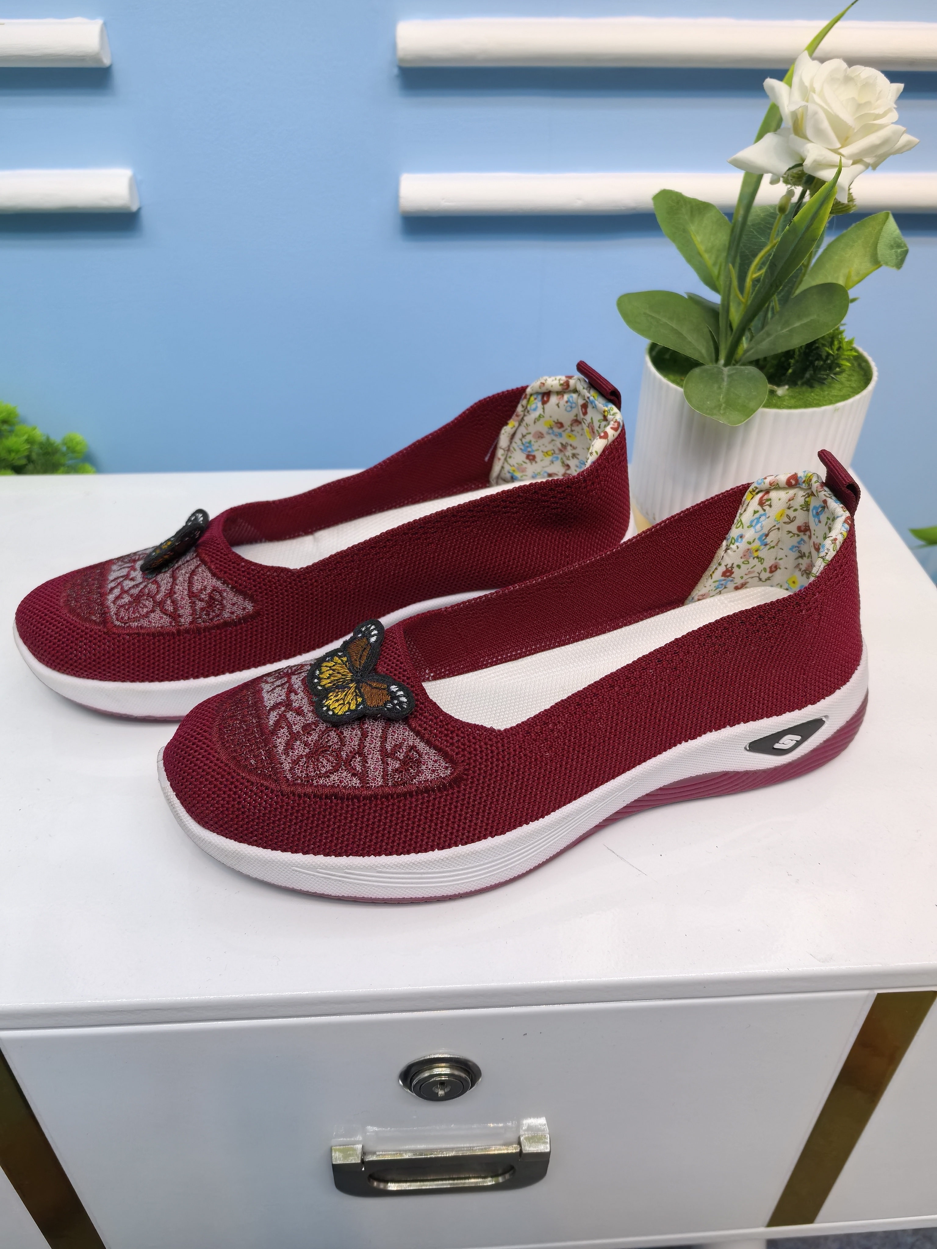 চায়না জুতা