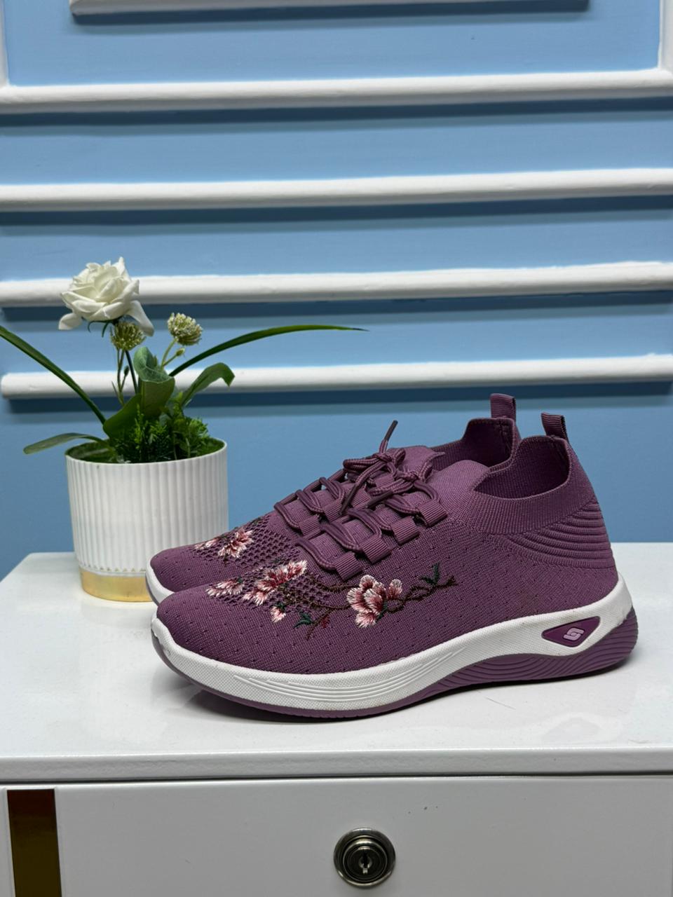 চায়না জুতা